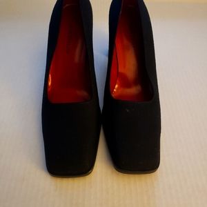 Ann Taylor Square pump